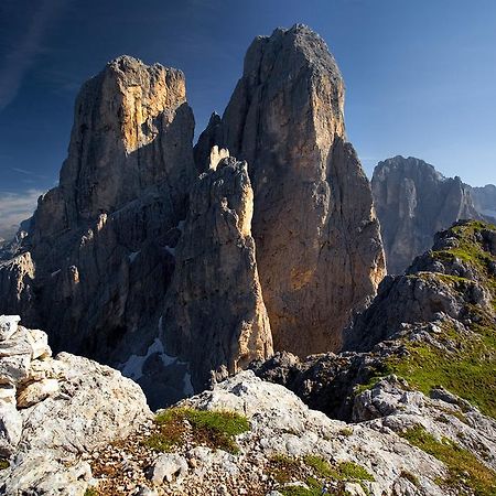 Rifugio Velo Della Madonna San Martino Di Castrozza Exterior photo